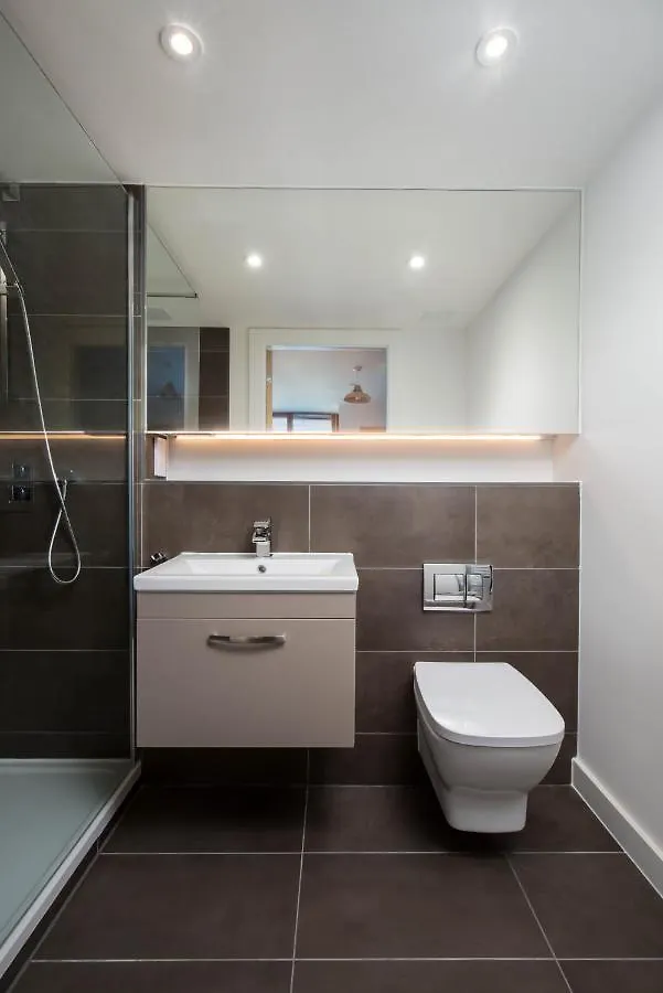 No. 5 Warriston, Canonmills Luxury Apartment Edinburgh