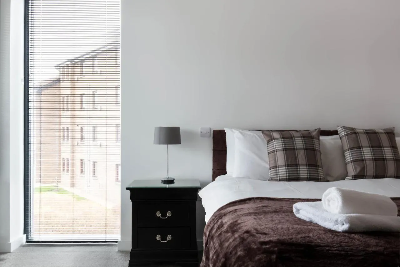 No. 5 Warriston, Canonmills Luxury Apartment Edinburgh 0*,  United Kingdom