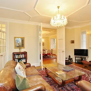 Ramsay Garden - Spacious 3-bedroom Next To Castle Apartment