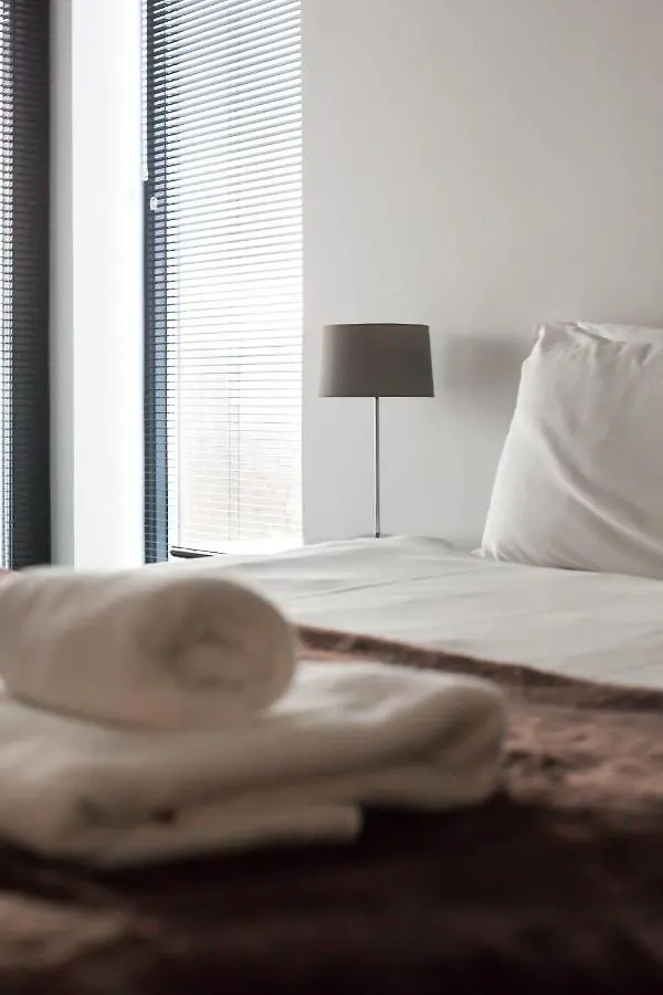 No. 5 Warriston, Canonmills Luxury Apartment Edinburgh 0*,  United Kingdom